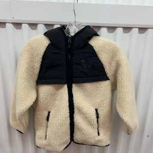 GOAT USA Kids Zip Up Hooded Sherpa Size Small